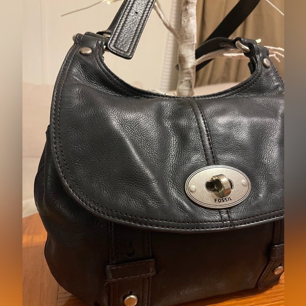 Fossil Vintage Maddox Leather Crossbody Black EUC - Picture 2 of 13